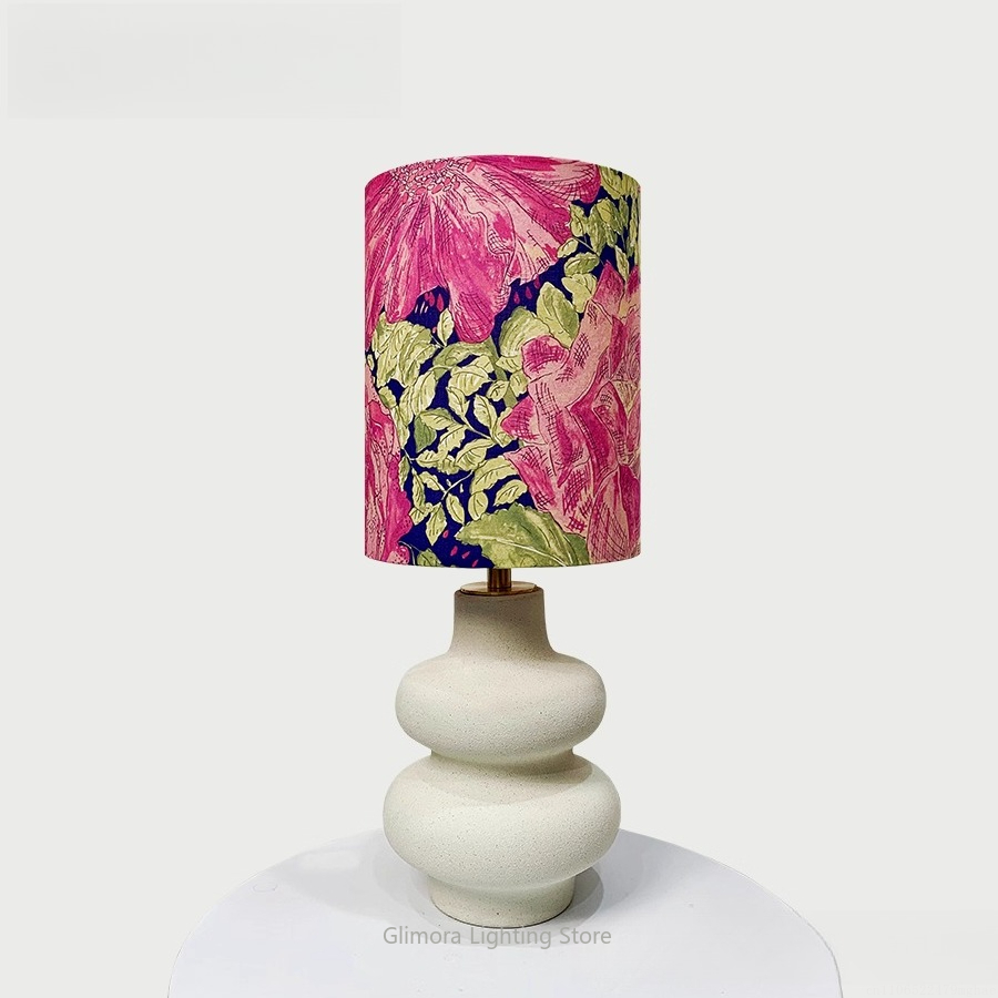 Liberty Fabric Table Lamp: Imp - Century Textile & Sewing Supply Saskatoon Sk reseña y precio