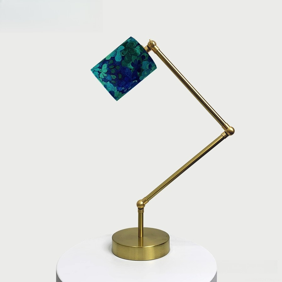 Adjustable Reading Lamp: Metal - Century Textile & Sewing Supply Saskatoon Sk reseña y precio