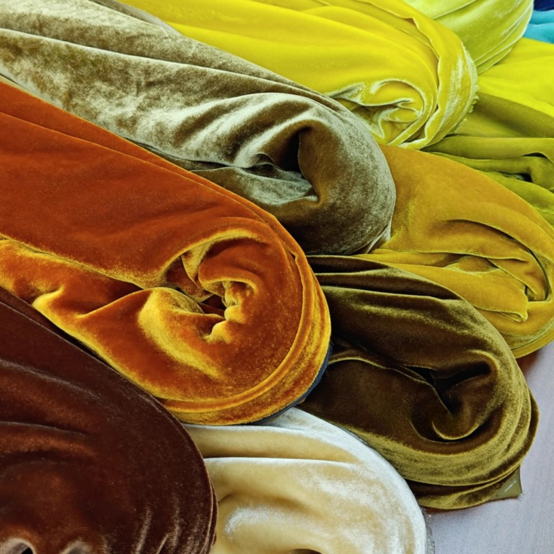 100% Mulberry Silk Burnt Out V - Sewing Velvet Fabric reseña y precio