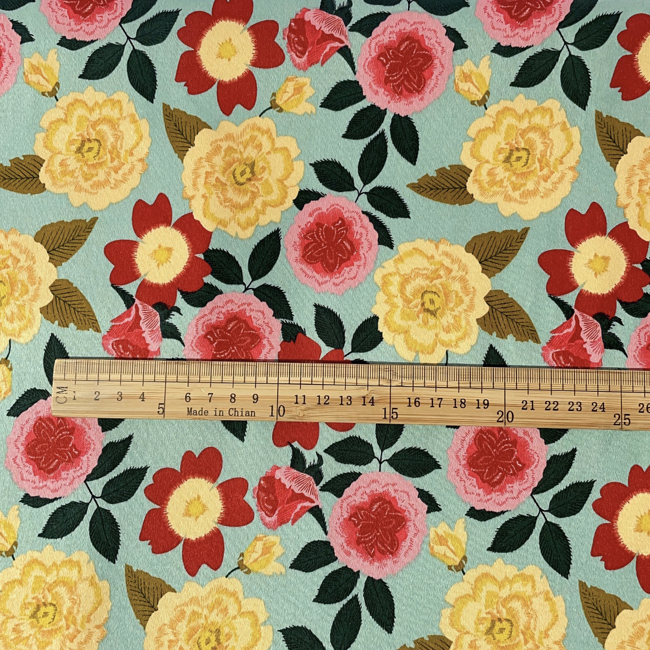 Vintage Floral Printed Satin 1 - Vintage Sewing Textile reseña y precio