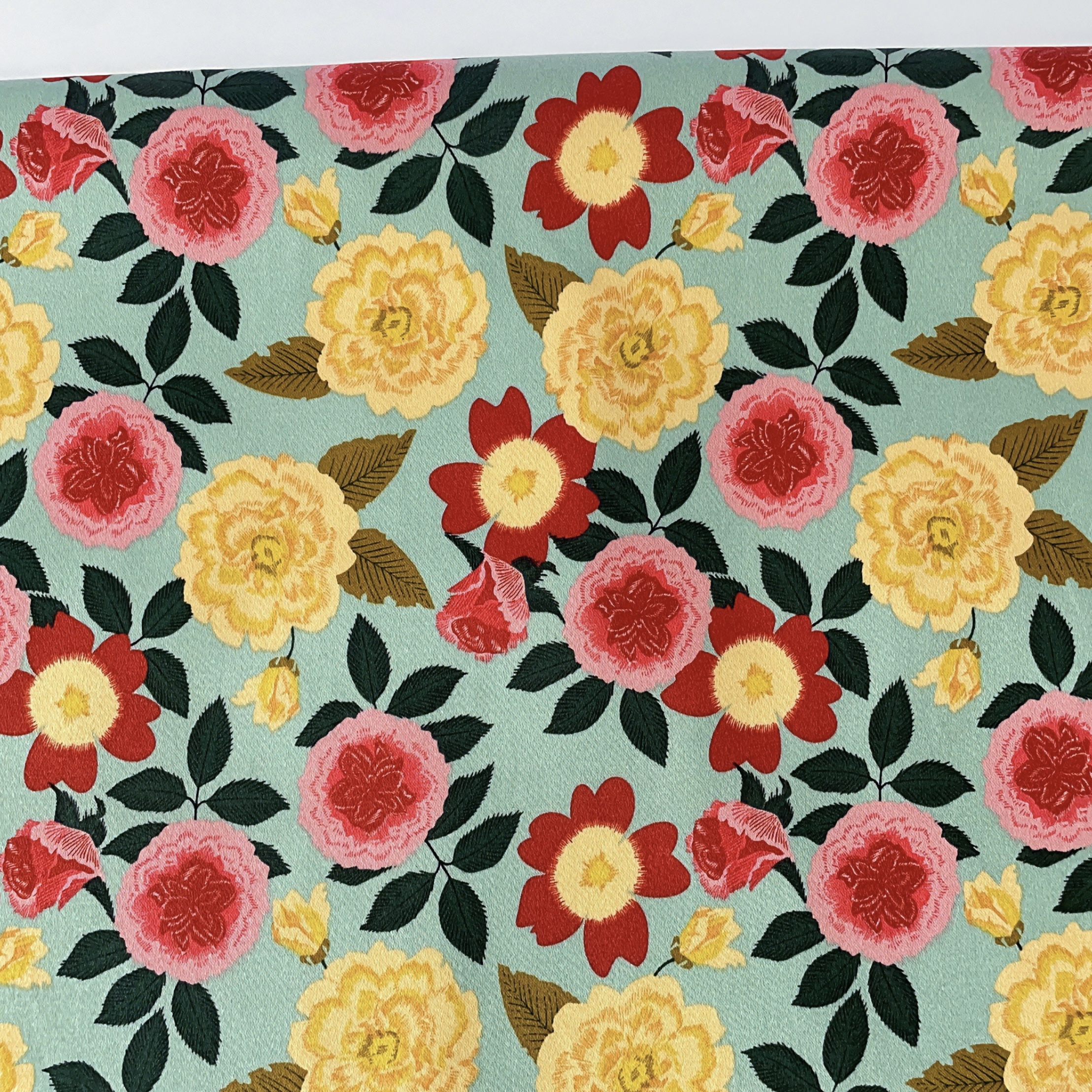 Vintage Floral Printed Satin 1 - Vintage Sewing Textile reseña y precio
