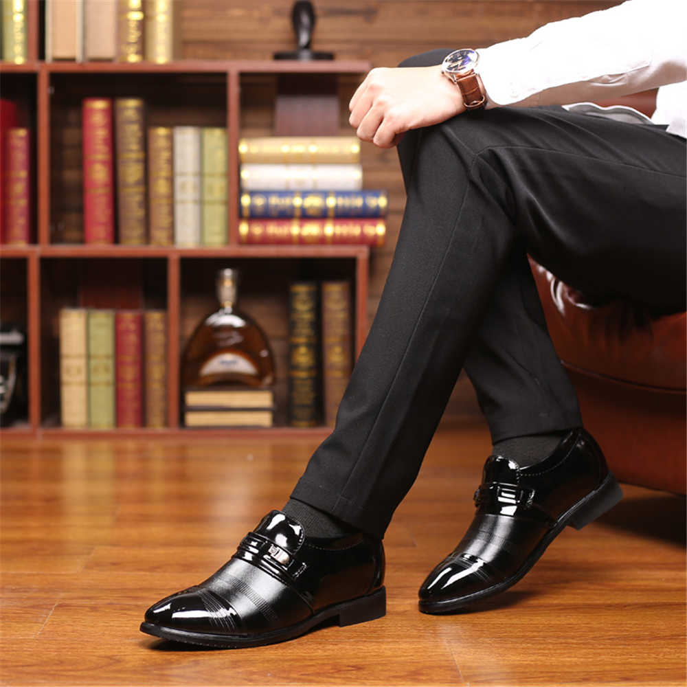 Height Up Banquette Upper Boot - Sewing Production reseña y precio